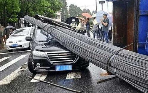 国产5吨钢筋压顶视频,中国制造力量见证